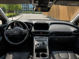 2022 Hyundai Santa Fe IV Рестайлинг, серый, 4200000 рублей, вид 3