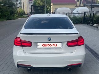 2018 BMW 3 серии 320i xDrive VI (F3x) Рестайлинг, белый, 2500000 рублей, вид 5