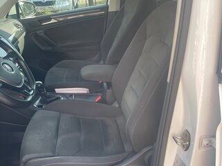 2019 Volkswagen Tiguan II, белый, 3400000 рублей, вид 5