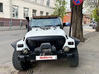 2002 Jeep Wrangler II (TJ), белый, 2250000 рублей, вид 2