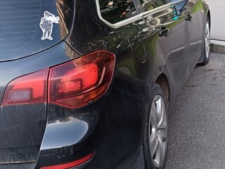2011 Opel Astra J, чёрный, 480000 рублей, вид 2