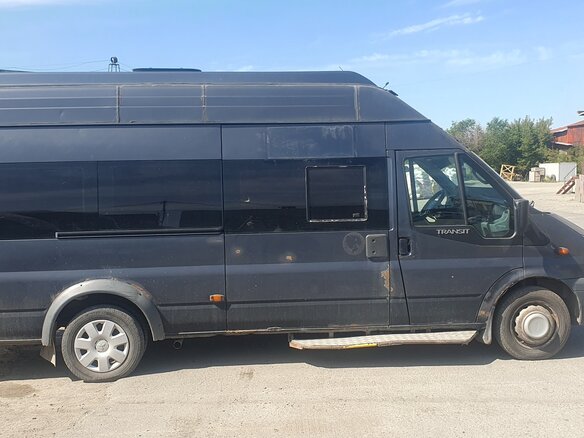 2011 Ford Transit, серый, 1000000 рублей - вид 1