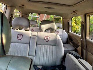 1995 Mitsubishi Delica IV, белый, 1400000 рублей, вид 2