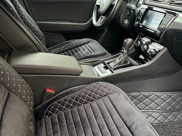 2019 Skoda Superb III, серый, 1820000 рублей - вид 8