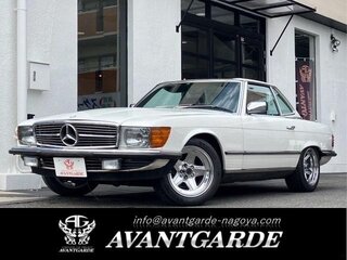 1984 Mercedes-Benz SL-Класс 380 III (R107, C107), белый, 5700000 рублей, вид 1