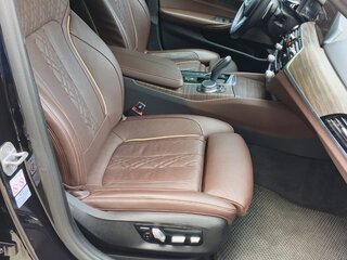 2020 BMW 5 серии 520d VII (G30/G31/G38), синий, 4350000 рублей, вид 5