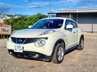 2011 Nissan Juke I, белый, 880000 рублей, вид 3