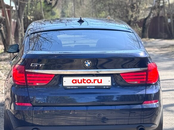 2011 BMW 5 серии Gran Turismo 535i VI (F10/F11/F07), синий, 1900000 рублей - вид 4