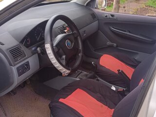 2002 Skoda Fabia I, серый, 220000 рублей, вид 4