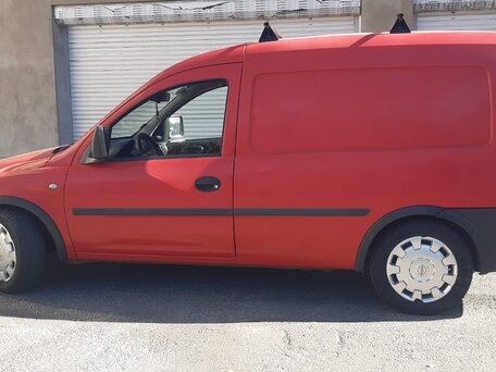 2005 Opel Combo, красный, 750000 рублей, вид 4