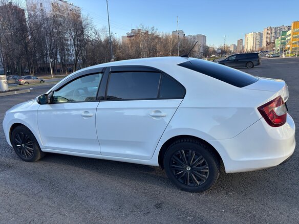 2018 Skoda Rapid I Рестайлинг, белый, 770000 рублей - вид 8