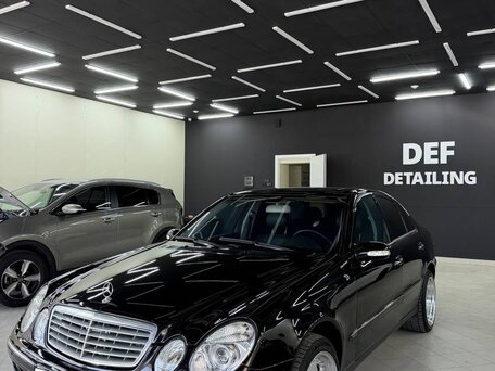 2002 Mercedes-Benz E-Класс 240 III (W211, S211), чёрный, 900000 рублей, вид 1