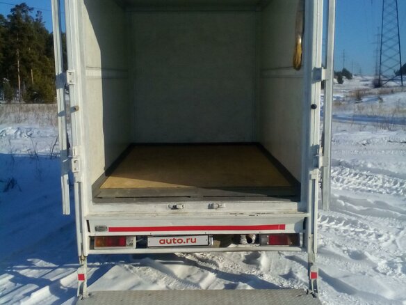 1995 Fuso (Mitsubishi) Canter, белый, 1350000 рублей - вид 4