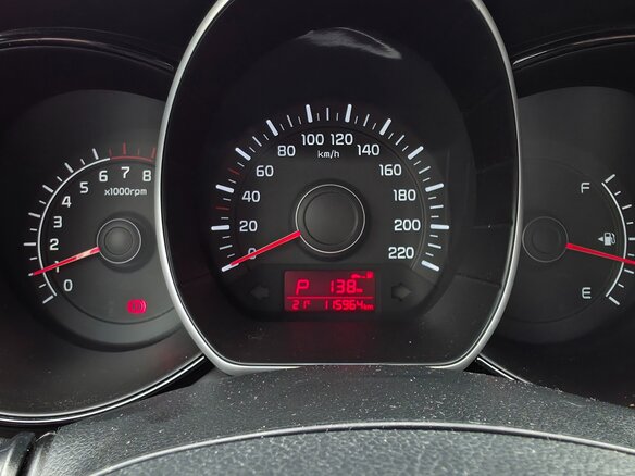 2015 Kia Rio III Рестайлинг, белый, 767000 рублей - вид 13