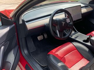 2018 Tesla Model 3 Performance I, красный, 2000000 рублей, вид 3