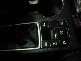 2017 Kia Sportage IV, серебристый, 1750000 рублей, вид 5