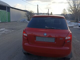 2012 Skoda Fabia II Рестайлинг, пурпурный, 650000 рублей, вид 2
