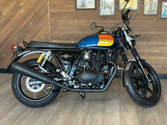 2025 Royal Enfield Interceptor 650, синий, 703000 рублей - вид 3