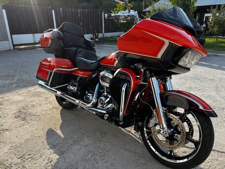 2022 Harley-Davidson CVO Road Glide Limited, оранжевый, 3000000 рублей, вид 5