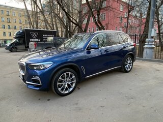 2020 BMW X5 40i IV (G05/G18), синий, 7300000 рублей, вид 1