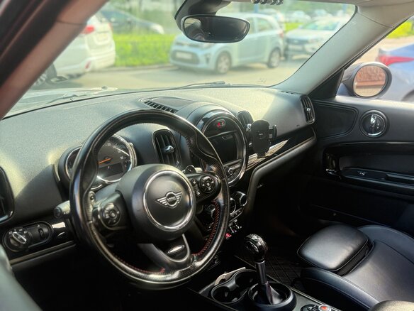 2017 Mini Countryman Cooper S II, серый, 2700000 рублей - вид 6