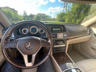 2013 Mercedes-Benz E-Класс 200 IV (W212, S212, C207) Рестайлинг, красный, 1650000 рублей, вид 5