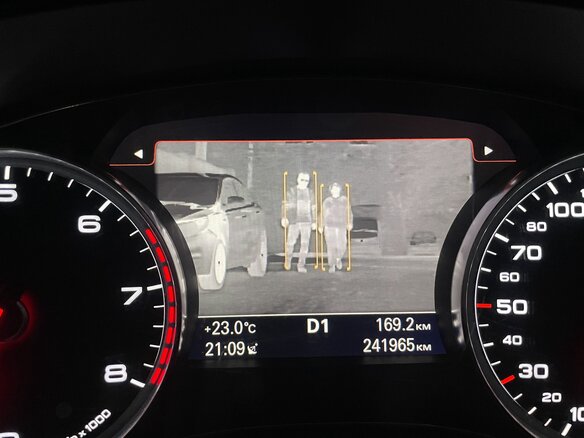 2010 Audi A7 I (4G), бежевый, 1950000 рублей - вид 16