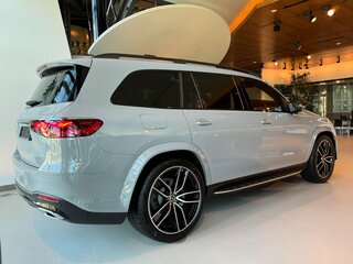 2024 Mercedes-Benz GLS 450 d II (X167) Рестайлинг, серый, 22300000 рублей, вид 4
