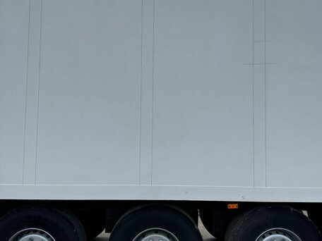 2004 Schmitz Cargobull SKO, белый, 4150000 рублей, вид 3
