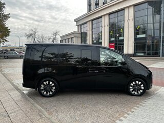 2021 Hyundai Staria I, чёрный, 4690000 рублей, вид 3