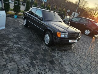 1993 Mercedes-Benz 190 (W201), чёрный, 400400 рублей, вид 4