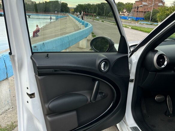 2012 Mini Countryman Cooper S I, белый, 1350000 рублей - вид 18