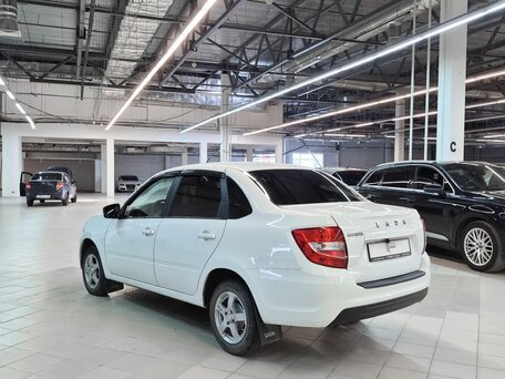 2023 Lada (ВАЗ) Granta I Рестайлинг, белый, 687000 рублей, вид 4