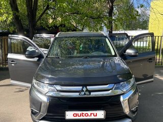 2018 Mitsubishi Outlander III Рестайлинг 2, серый, 2440000 рублей, вид 3
