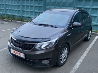2017 Kia Rio III Рестайлинг, коричневый, 1200000 рублей, вид 1