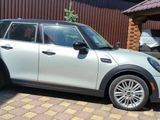 2022 Mini Hatch Cooper S III (F55/F56) Рестайлинг 2, серый, 3400000 рублей, вид 4