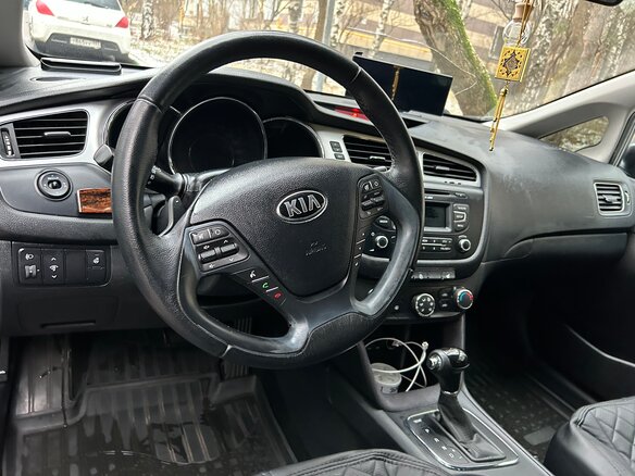 2012 Kia Ceed II, серый, 1110000 рублей - вид 8