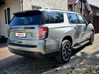2023 Chevrolet Suburban XII, серебристый, 8990000 рублей, вид 3