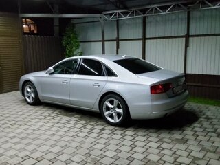 2010 Audi A8 III (D4), серебристый, 1800000 рублей, вид 5