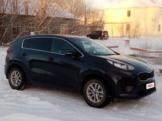 2020 Kia Sportage IV Рестайлинг, серый, 2200000 рублей, вид 3