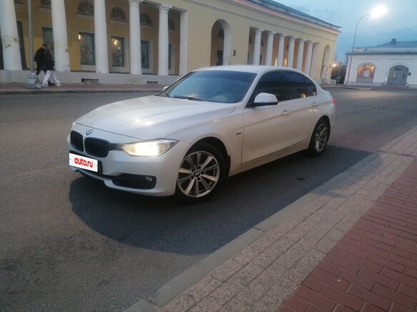 2012 BMW 3 серии 328i xDrive VI (F3x), белый - вид 1