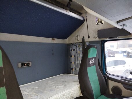 2007 Volvo FM, синий, 2500000 рублей, вид 5