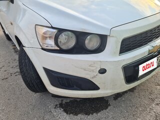 2013 Chevrolet Aveo II, белый, 560000 рублей, вид 4