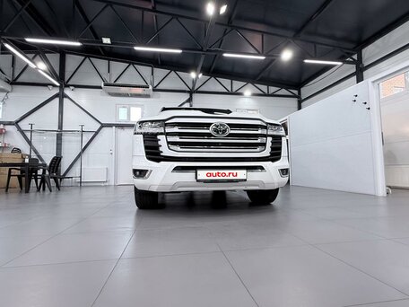 2022 Toyota Land Cruiser 300 Series, белый, 10700000 рублей, вид 5