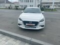 2018 Mazda 3 III (BM) Рестайлинг, белый, 1750000 рублей - вид 1