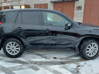 2011 Toyota RAV4 III (XA30) Рестайлинг, чёрный, 1350000 рублей, вид 2