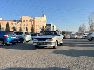 2006 Lada (ВАЗ) 2114, серебристый, 359999 рублей, вид 2
