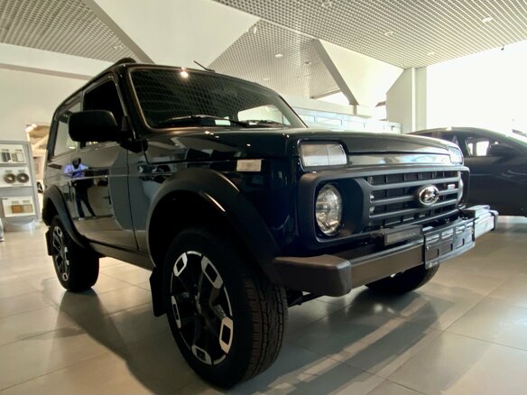 2025 Lada (ВАЗ) Niva Legend Sport I, зелёный, 1734000 рублей - вид 1