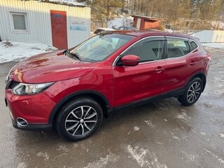 2015 Nissan Qashqai II, красный, 2000000 рублей, вид 3