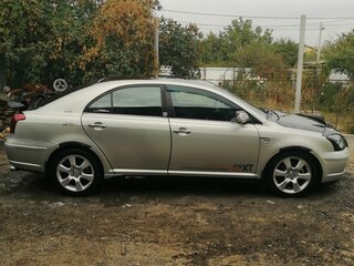 2003 Toyota Avensis II, серебристый, 730000 рублей, вид 2
